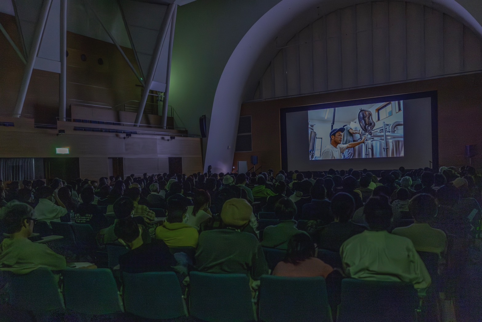 静岡県コンベンションアーツセンター「グランシップ」にて「KAWASAKI 一期一会の饗宴」上映会の様子